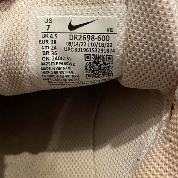 Nike Women's Pink Mesh Sneakers - Picture 6 of 6